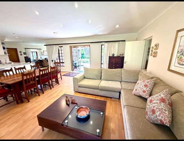 3 BEDROOM TOWNHOUSE FOR SALE IN WEMBLEY